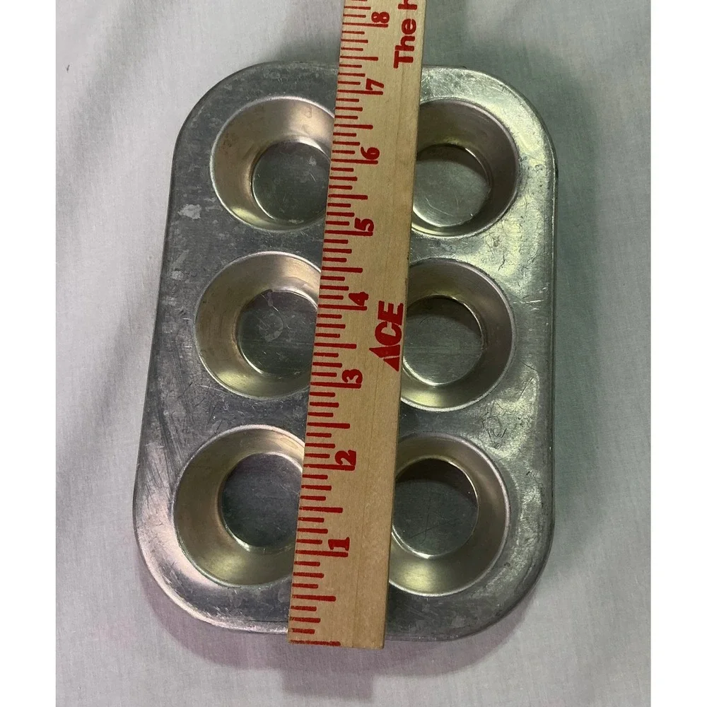 Vintage 6 Cup Aluminum Muffin Pan Small Cupcake Baking Tin USA Farmhouse